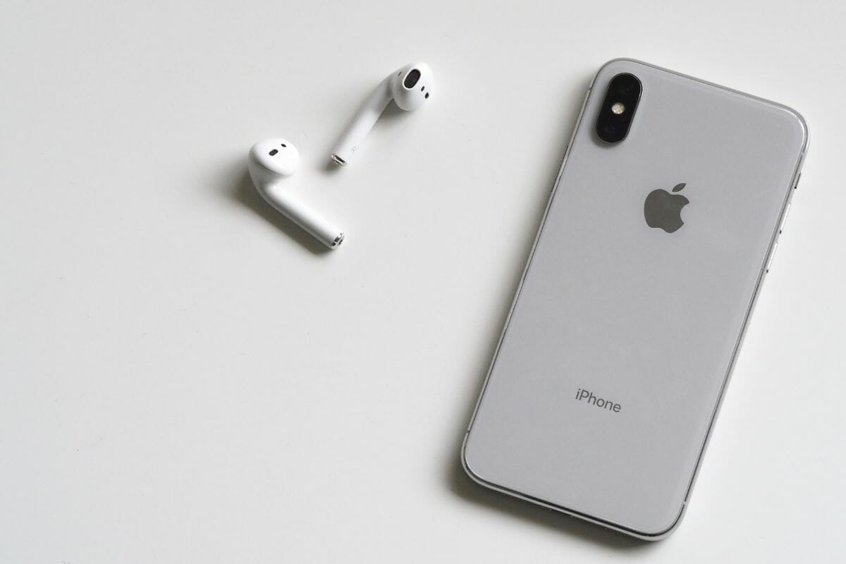 How To Stop AirPods From Reading Messages