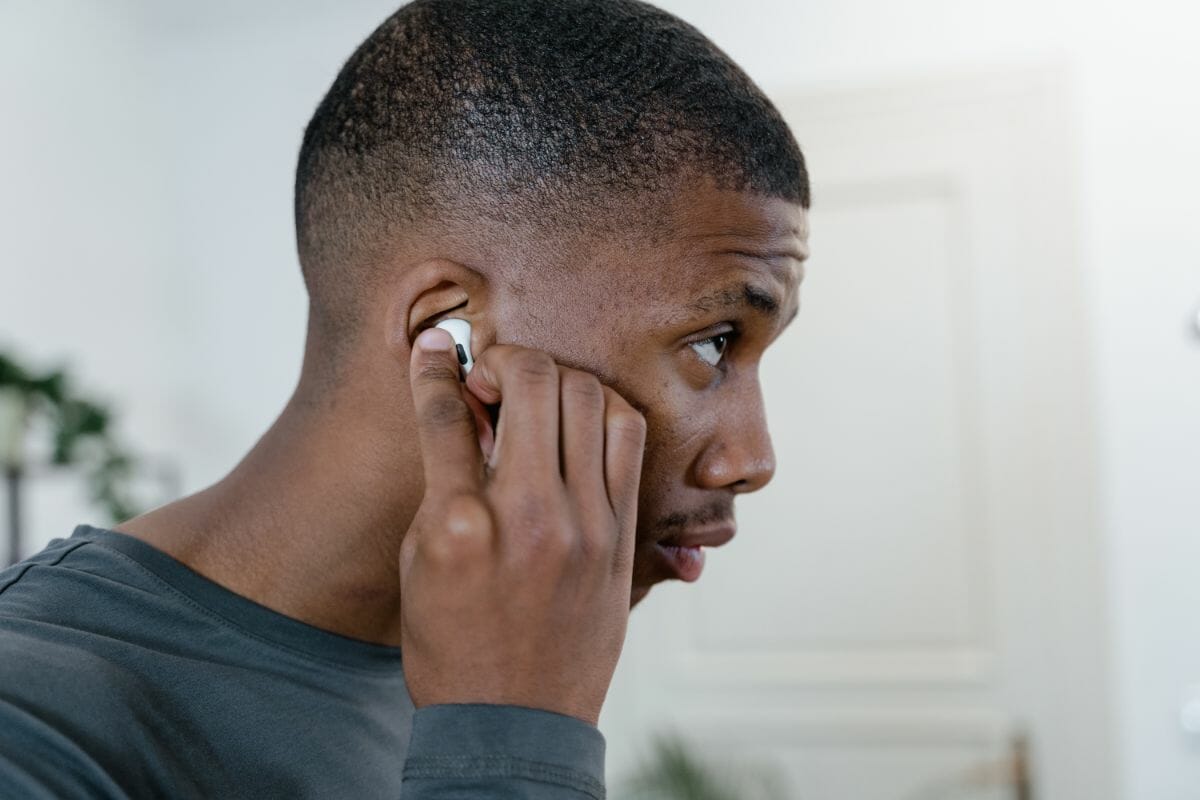 Why Are My AirPods Dying So Fast?