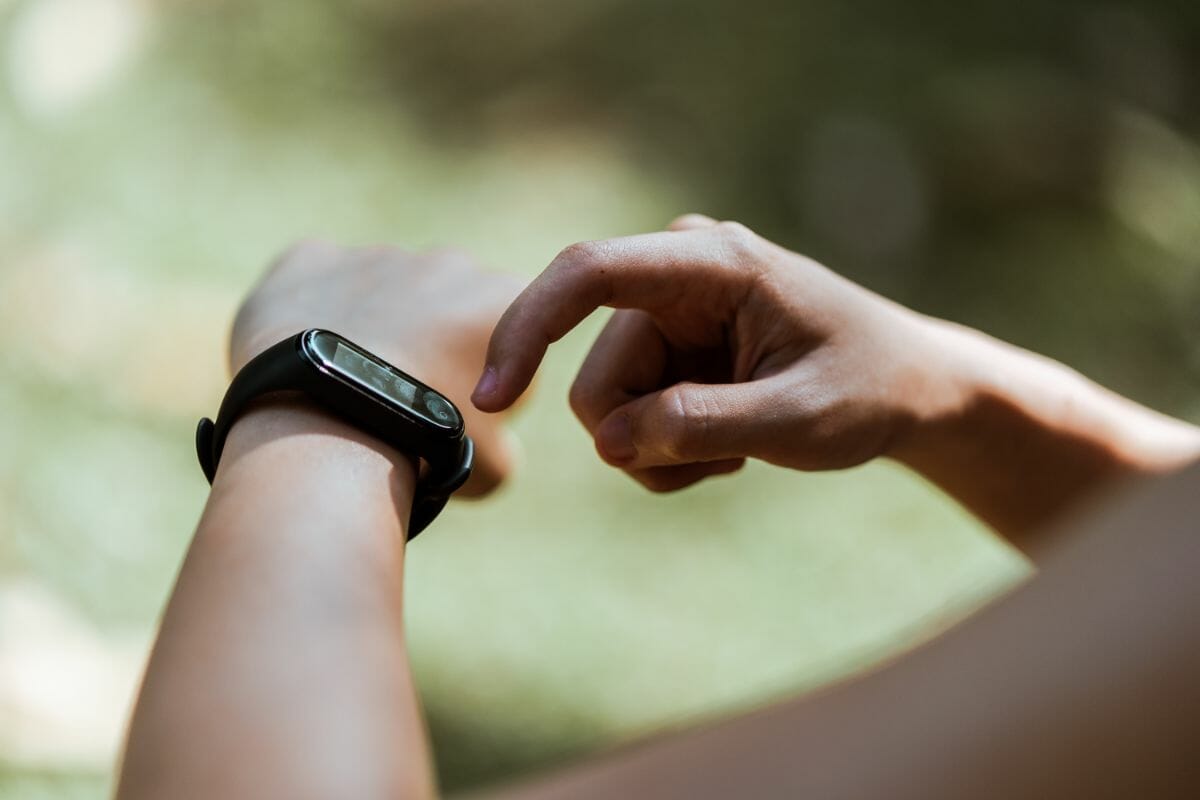 Best Smartwatch For AFIB (All Approved By The FDA)
