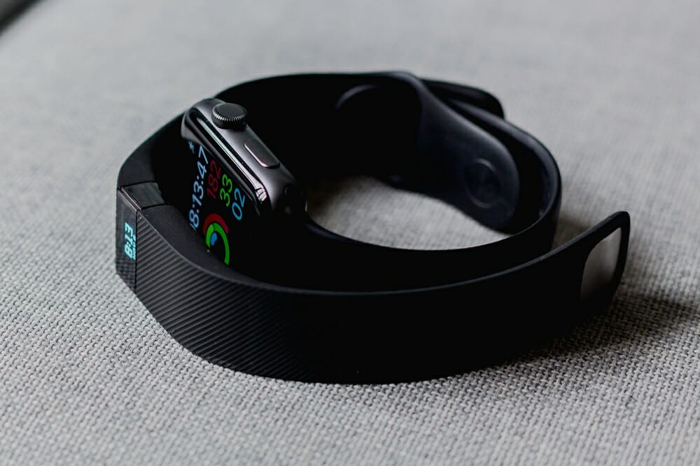 How To Change/Swap Fitbit Versa 3 Band