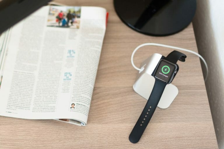 How You Can Fix The Green And Red Snakes Of Death On An Apple Watch