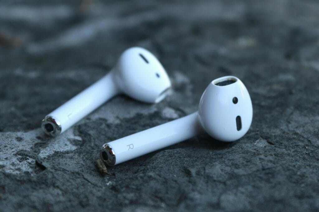 Where Is The Microphone On Airpods