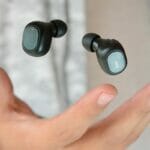 How-To-Keep-Earbuds-From-Falling-Out