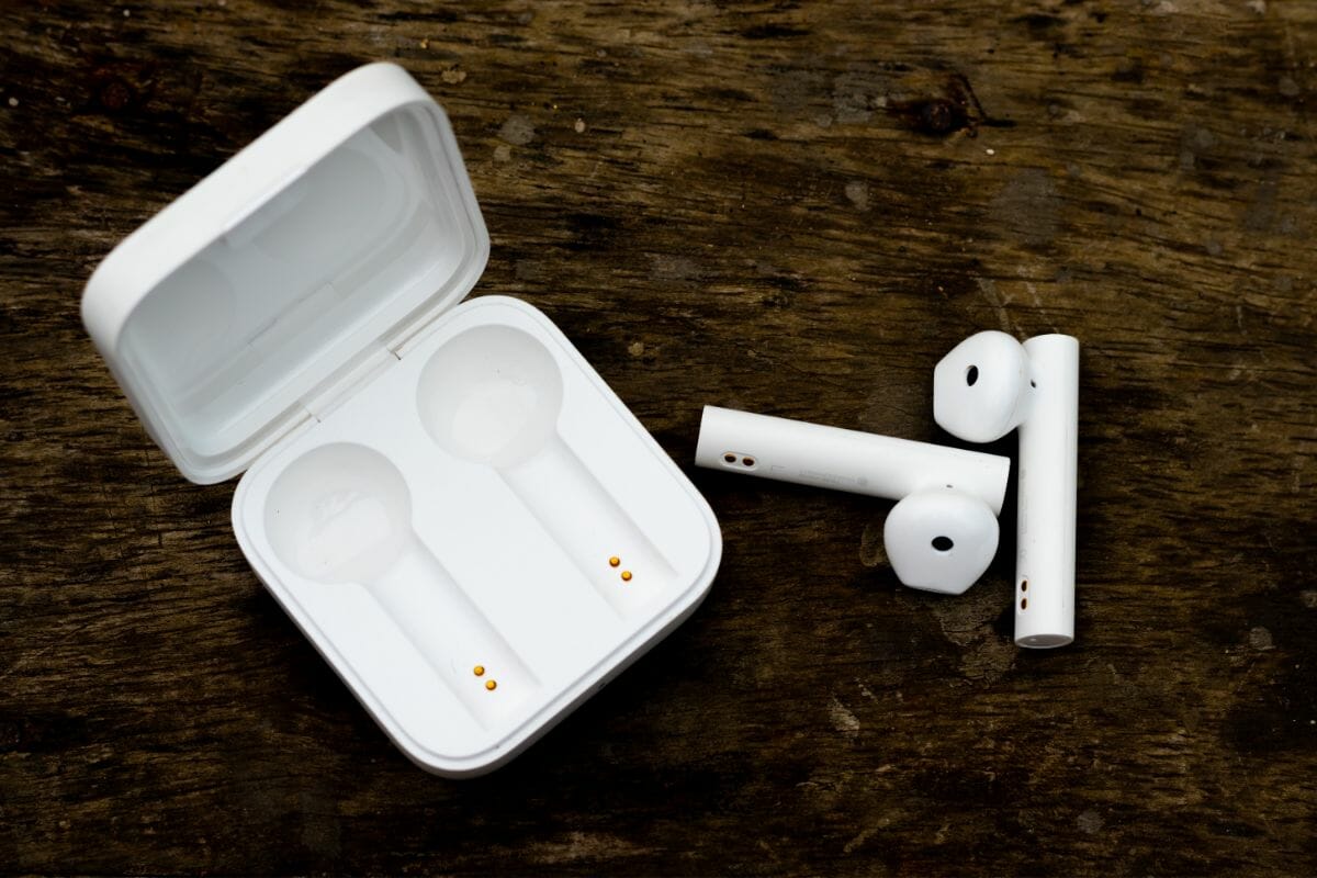 Raycon’s Everyday Earbuds: Are They Worth Your Money?
