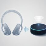 A pair of Bluetooth headphones and a smart assistant device with a broken connection symbol between them.